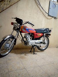 دراجة نارية • أوراق اسكنر