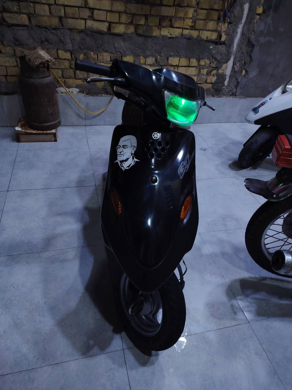 سلام عليكم من رخصت ادمن دراجه بيجي 9 زروف نضيفه دراجه مامفتوح بيه برغي اوراق عنوان ميسان حي الجامعي ستفسار ***********
