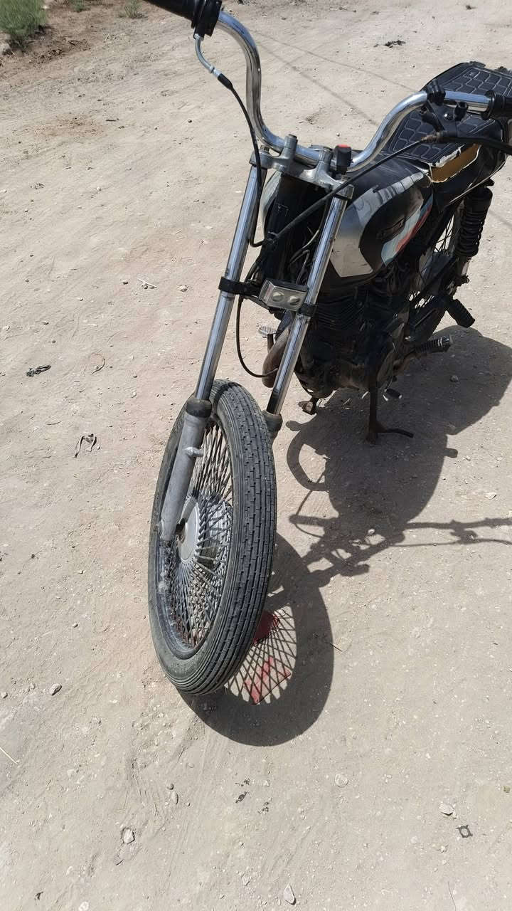 للبيع كلك مكفوله هندرها ينزل عوزه شرك شرط شغاله وين مجان هسه تطلع بيها سعرها 250 رقم *********** بس راسل وانه ادخلك خاص
