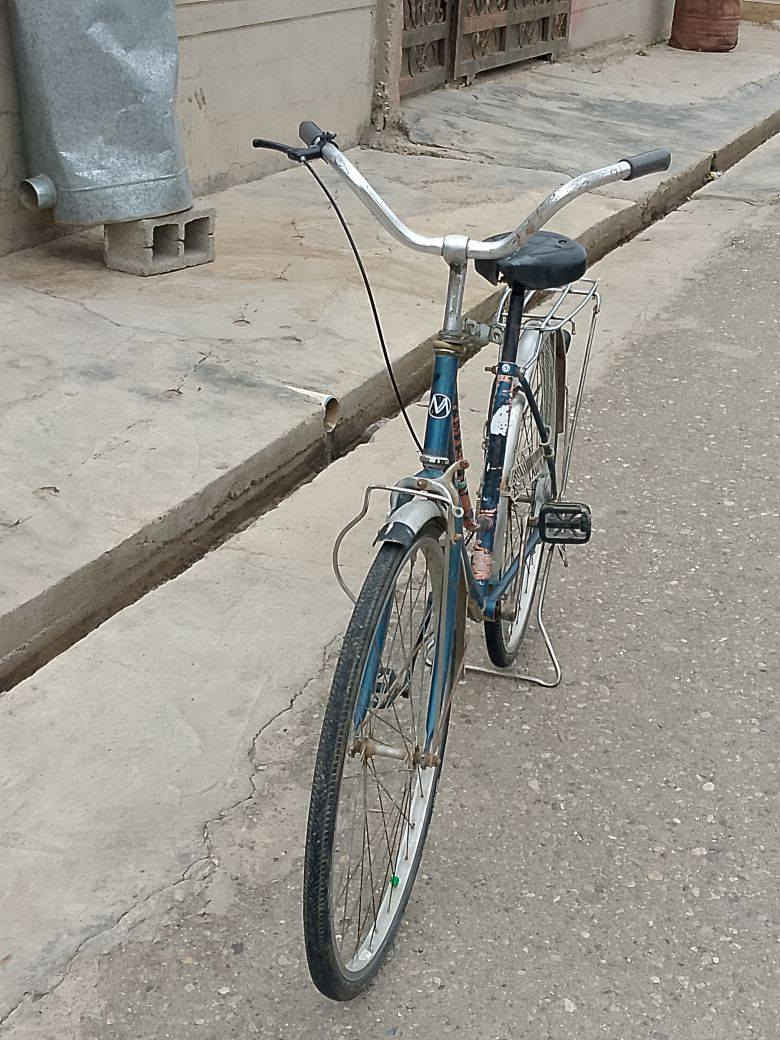 باسكيل للبيع نضيف اي عيب مابي السعر مناسب 40 بي مجال تريدون تعالو خاص وتدللون


**إذا كنت صاحب هذا الإعلان وتريد حذفه لأي سبب، رجاءا أرسل رسالة إلى الدعم الفني**