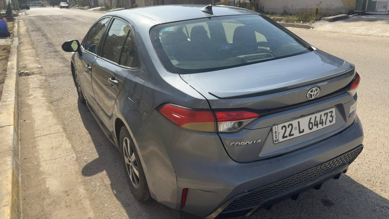 السلام عليكم
كورلا ٢١ se 
بدون فتحة 
محرك ٢٠٠٠
رادار 
وتحديد مسار 
نظام مانع تصادم 
وبعد موصفاتها معروفة 
صور الحادث بالمنشور 
قطعتين صبغ بدون كص 
سعرها ١٤٥ وبيها مجال 
***********
