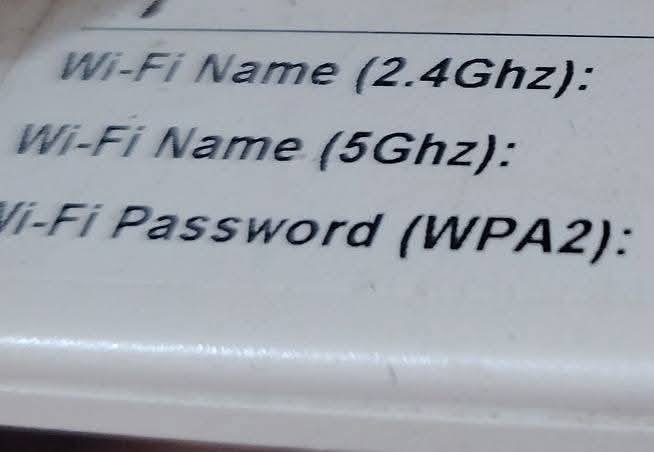 جهاز راوتر بهل شكل يدعم5GHZ و 2.4Ghz و منافذ هواي 18 الف مع توصيل


**إذا كنت صاحب هذا الإعلان وتريد حذفه لأي سبب، رجاءا أرسل رسالة إلى الدعم الفني**