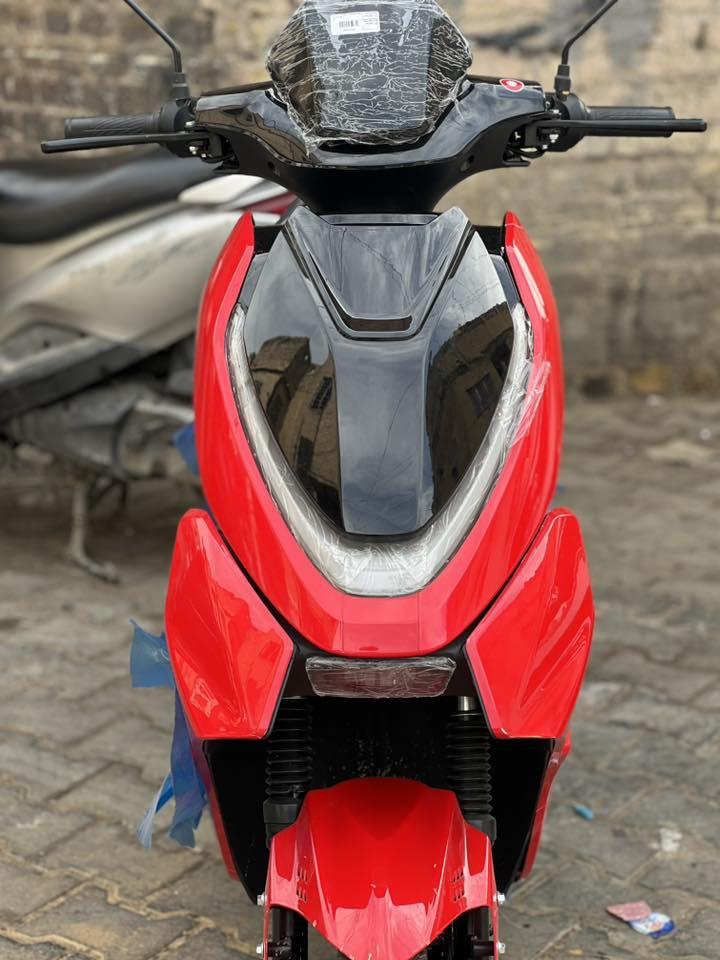 سلام عليكم فضائي شحن جديدة جديدة جديدة ليوم نازلة استعمال زيروووو جداً جداً  5 بطاريات دراجة بحالة الجديدة كلشي بيها جديد ماخذيها بل اقساط ولوصل مالتها موجود ماخذيها ب مليون و450 الف متوازي على بيعتها 
سعر جوة السوك ب 800 الف دينار اتصال فقط 
مكاني بغداد 
***********
