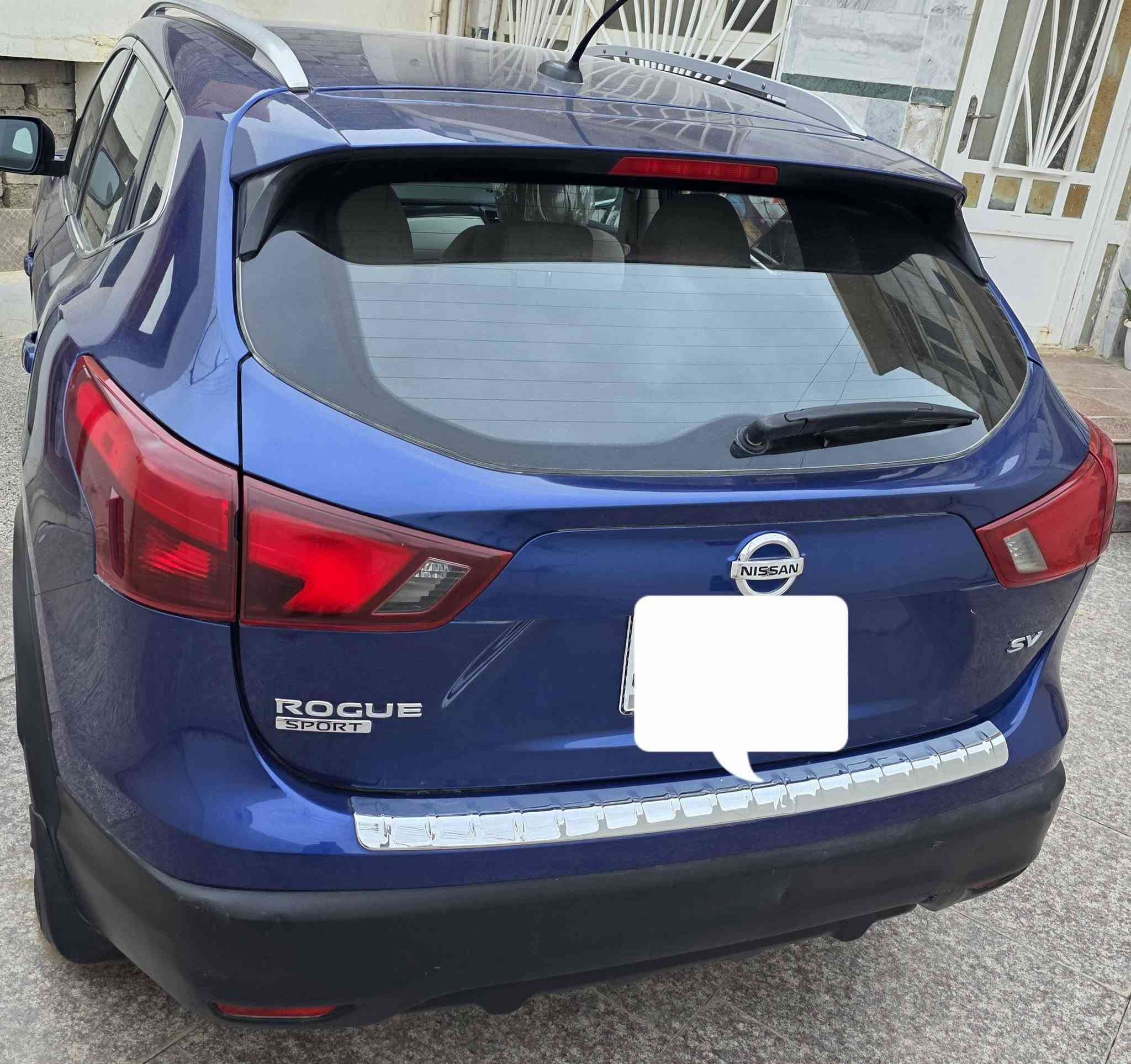 السلام عليكم 
نيسان روج 2018 رقم بغداد صبغ البنيد بدون دواخل فول موصفات عده الفتحه السعر  135
***********
