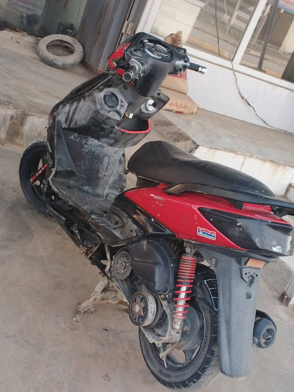 سكنس فحل للبيع كربائيات كله شغاله مكينه تخبل بيه كلجات رياضي شلعه ومعدل تشك لكاع سعر ٤٠٠وبيه مجال مكان ديالى بعقوبه كاطون رازي متواجد خاص او ‏‪***********‬‏او مراوس حسب لقناعه 💙
صير لوتي بل 🩴
