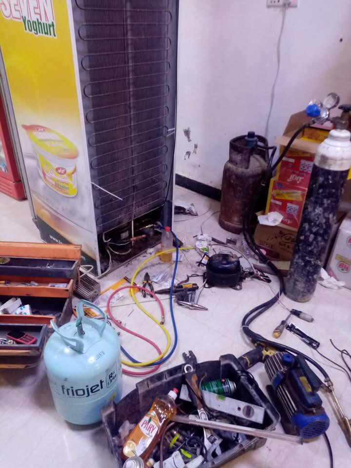 ❄️تصليح وصيانة 🪛 ثلاجه 🔩 مجمدة 🛠️  وبراد مواد غذائية 🔌  موقعي داخل البيت 🏛️مع توفر كافة قطع الغيار للتبريد
احمد ابوعباس الرفاعي ***********
