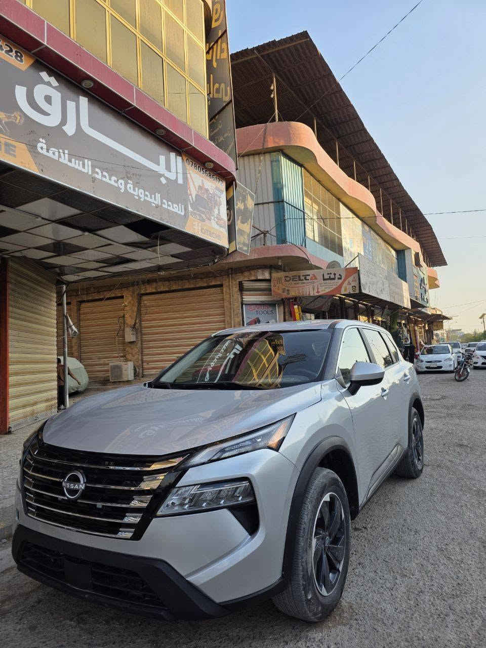 السلام عليكم 
نيسان روج  موديل2024   SV AWD  الشكل الجديد لون رصاصي وارد امريكي حادثها جاملغ سايق مبدل فقط.. بدون رقم (رقم فحص باسمي) ... ماشيه ١٥ الف 

مواصفات    

بصمة تشغيل 
ابواب بصمة
نظام ترحيب
تبريد قطعتين
رادار امامي خلفي جانبي 
تحديد مسار قيادة آليه
1500 تيربو محرك
مانع تصادم خلفي امامي
نقاط عمياء 
تبريد قطعتين 
شاشة ايباد تدعم كار بلي 
صندوق كهرباء
حساس اطارات 
ليد امامي نهاري
كشن السائق كهرباء

فول تحكمات استيرن جهتين
شفتات ستيرن 
تبريد بيانو شاشة منفصل
سايد بريك بصمة 
اوتو هولد 
حساسات خلفية 
أنضمة قيادة عدد 5
وباقي المواصفات معروفة  للسيارة
مكان السياره بالحله حي الزهراء 
سعرها 145  وبيها مجال 
***********
