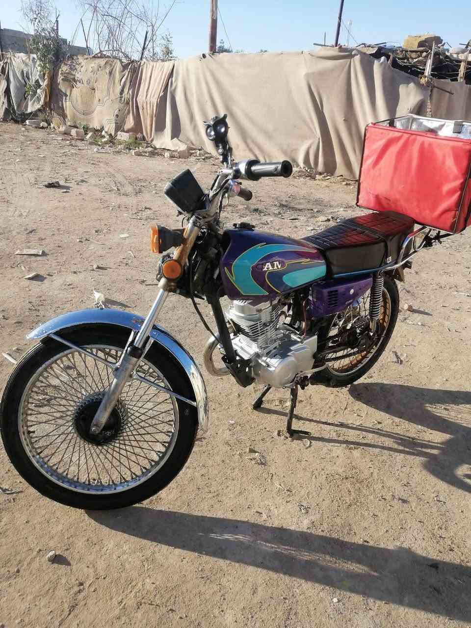 للبيع الشاصي نامه متياز والمكينه شلامجه ++وياها تانكي وصفاحيات جدد الون ع اختيار المشتري +لايت جديد فقط يشدهن *********** المكينه ثاني تبديله الها
