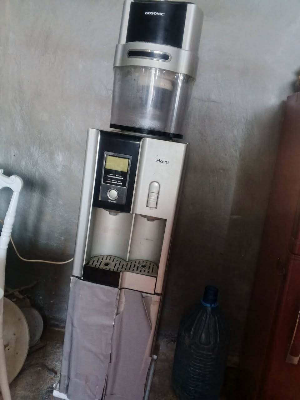 اسلام وعليكم
غراض منزلية للبيع نضيفات كلش
كلمن وسعره + منضومه انترنيت 
المكان ديالئ الخالص
توصيل خالص فقط
السعار خااص
***********
