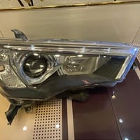 لايت اصلي طرف اليمين تيوتا فورنر ابو العدسه البوابه عالي ناصي زينون بل...