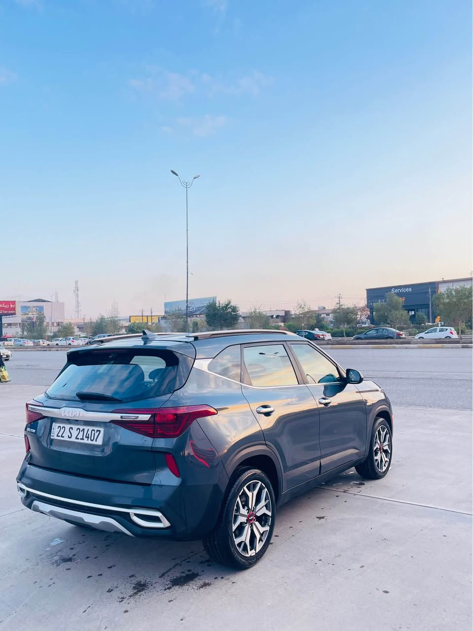 كيا سليتوس 2023 فول مرقمه جاهزه 
الضرر جاملغ صبغ و3 قطع كلير امريكي بدون حادث 
*********** Singapore

