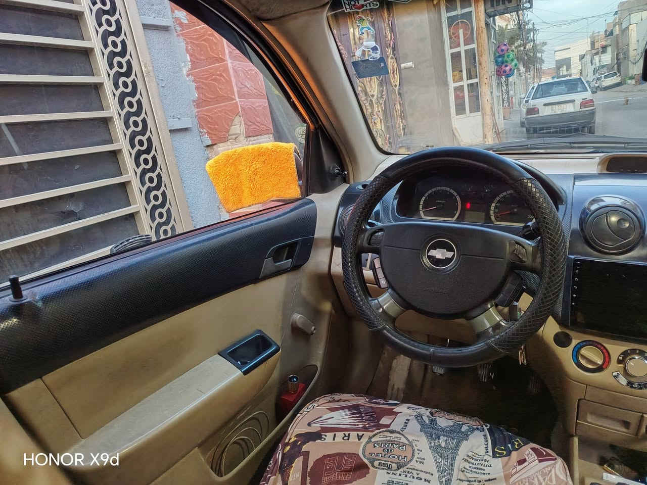 السلام عليكم افيو مديل 2010للبيع فقط تبريد عايزة فقط صوندة وغاز كير مكينة حدادية تخم تاير خير من الله 
رقم نجف بأسمي مداور ثاني يوم مكاني نجف وهاذة رقمي *********** السعر 50وبيه مجال
