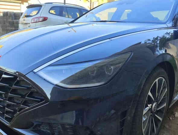 سوناتا لمتدد 2023 فول فول لاخير 
تتقدم وترجع بالريمونت اعلى مواصفات بالسوناتا
لون مميز اسود كذاب داخل ملكي ابيض 
شاشة كبيره كيجات دجتل 
وضعيات قياده متعدده
محرك 1.6 توربو سريع وقوي وانسه شي اسمه صرف بانزين
 مع اداء رياضي  ترايك وين ما تريد لحد متقتنع 

💎 ســعــر ✅ ::  الــرد تلقائي 📮

ماشية 41الف 
كامرات 360 درجه
سستم سماعات بوس
ترحيب اناره
بصمة ابوب سحب ذكيه
تحكم بصمه تقديم ترجيع تشغيل عن بعد  فتح صندوق
قياده ذاتيه  ركن ذاتي  تشغيل عن بعد 
تحديد مسار رادارات 
تخم تايرات بيرلي ايطالي 
وبعد هواي مواصفات  ولمتدد معروف بالمواصفات 
حادث سياره موضح بصور قطعه جاملغ جهة السايق مبدل 

رقم صاحب سيارة
***********
