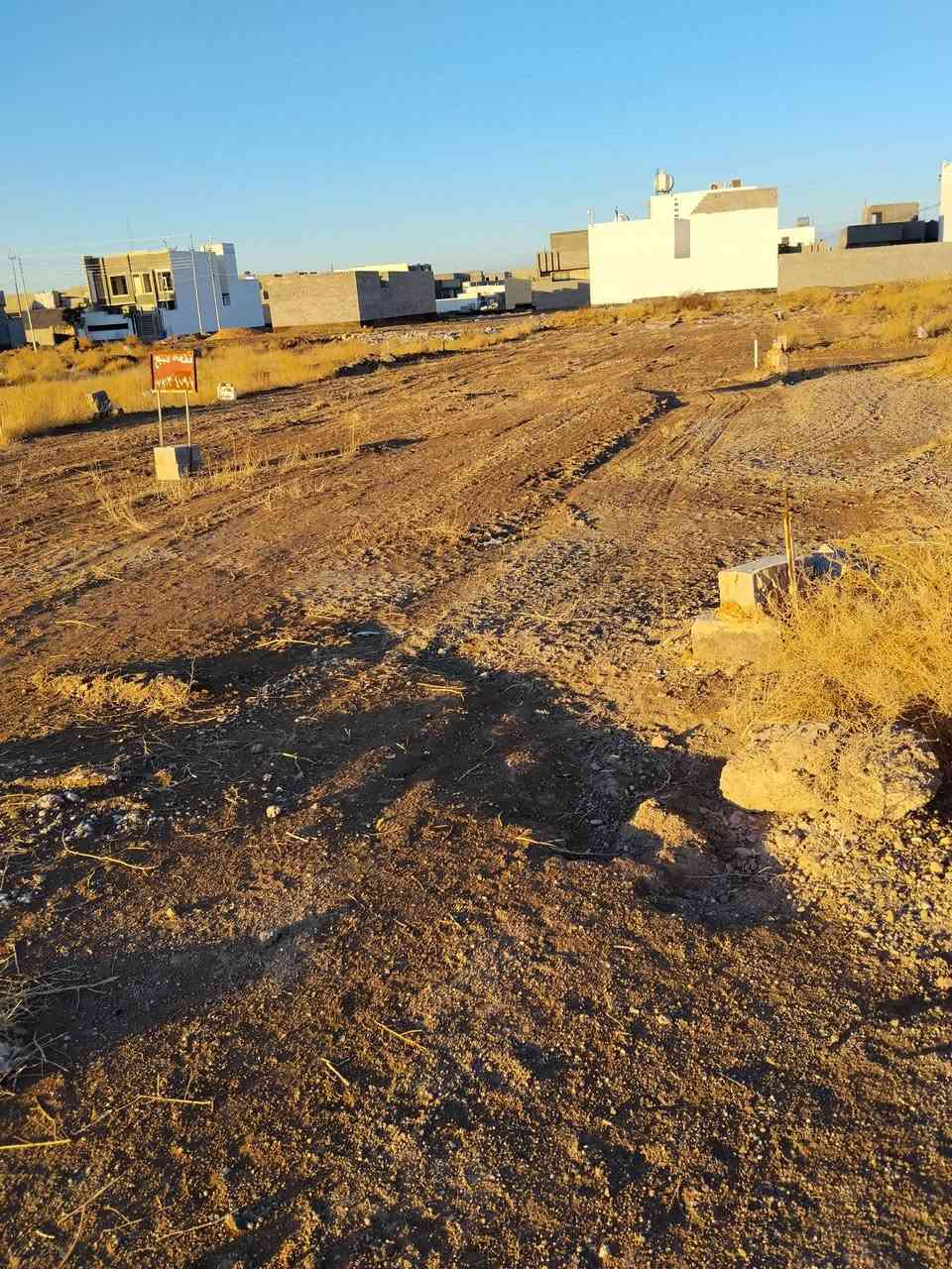 سلام عليكم قطعه ارض للبيع الزراعه الثانيه خلف سكه القطار طابو صرف السعر 29 مليون واصله كهرباء *********** المساحه 229متر
