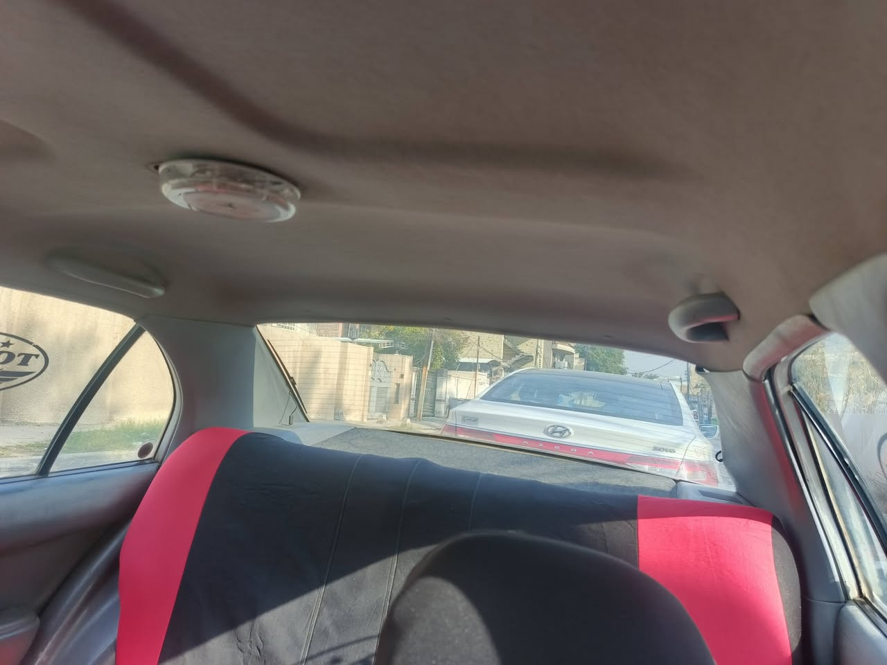 السلام عليكم
كورلا تيرسل موديل ١٩٩٦ 
السياره جاهزه مكينه وكير كهربائيات 
صدر ٩٠ بلمية
تايرات نظيفه 
والكشر مثل ما موضح بالفديو والصور
السعر ٤٥ وبيها مجال بسيط للشراي
موبايل ***********
