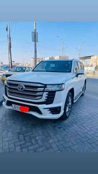 لاندكروز ٢٠٢٣ • ٤٠٠٠ تنفس طبيعي • ماشي ٤٥ الف