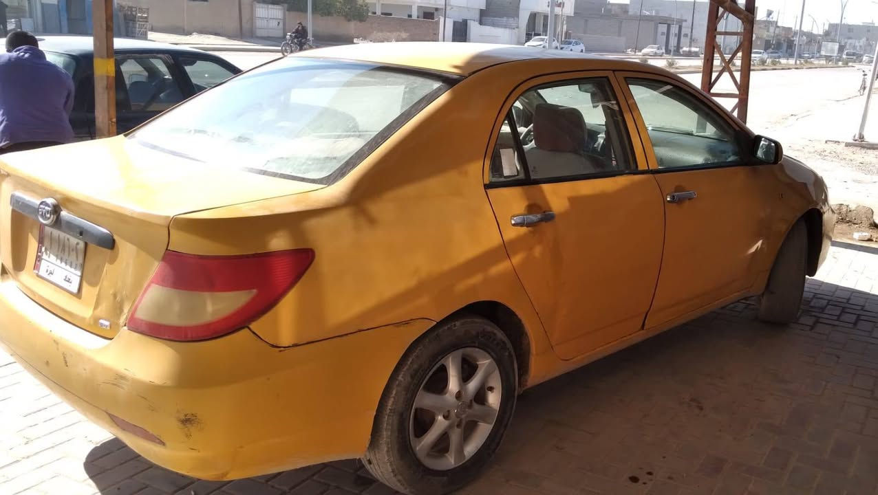 بي واي دي 10 محرك وگير ياباني مسي بوشي بلادي گير عادي سياره بلاديه رقم بغداد الماني سنويه عضم نافذه ب 24 بيها خط وبحث ومستمسكات صاحبها  بس ماعندي رقمه مكفوله سرقه وعشاير مكانها سامراء رايدها ب 17 ورقه ***********
