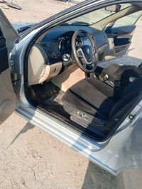 سياره للبيع سمند دنا موديل 18  كفاله عامه سنويه ل29 السعر 45 وبيه مجال...