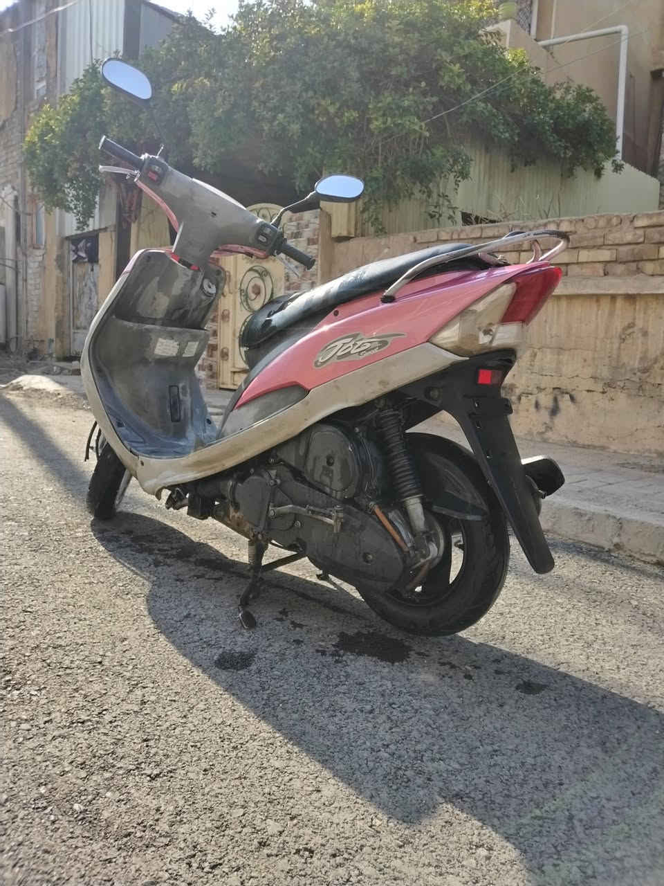 السلام عليكم دراجه 120 ماكس نضيفه كلش سعرها 500 وبيها مجال ***********
