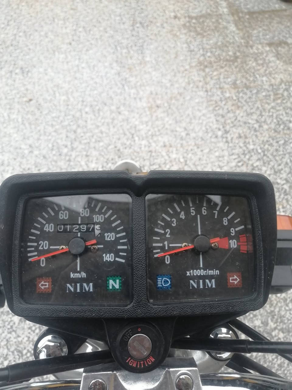 لبيع دراجه اربعه كير مديل 27 تجي تسحكه بيدك جيس بعده السعر خاص او الاتصال عل الرقم ***********او
