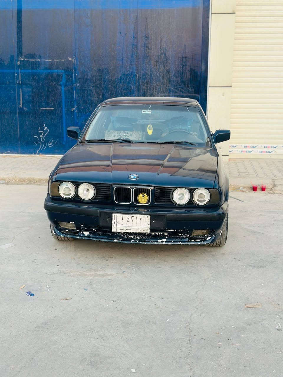 سلام وعليكم بيم البيع موديل 1990 520 صبغ جمالي تفاصيل عل رقم *********** ماكانه كركوك السعر 45وبيه مجال قليل  رقم جديد مشروع وطني الحد 2030 دفتر بانزين كامل بيه نوقص قليله
