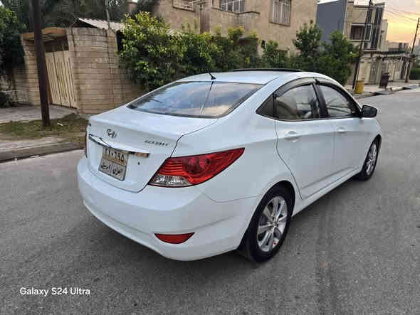 للبيع
سعر 110$
اكسنت موديل 2011 وارد كوري ماشية 140 ألف
محرك ٤سلندر حجم ١٦ دوش المرغوب كير اوتوماتيك at المرغوب شرط المحرك والكير 
رقم اربيل بأسمي سنوية 2027  شرط التحويل 
بيها كوبون بانزين ⛽️ 
سيارة بدون ضرر # صبغ كد شبر مكان موضح بلصورة بللون الأحمر  فقط 
سلايد فتحة سقف شاشة كامرة تحكمات ستيرن 
ويل ١٦ طخم تاير  اشاير بلمري نظام ايكو 
سيارة مال جناي جاهزه ونظيفة 
موصل الايسر 
***********
***********
