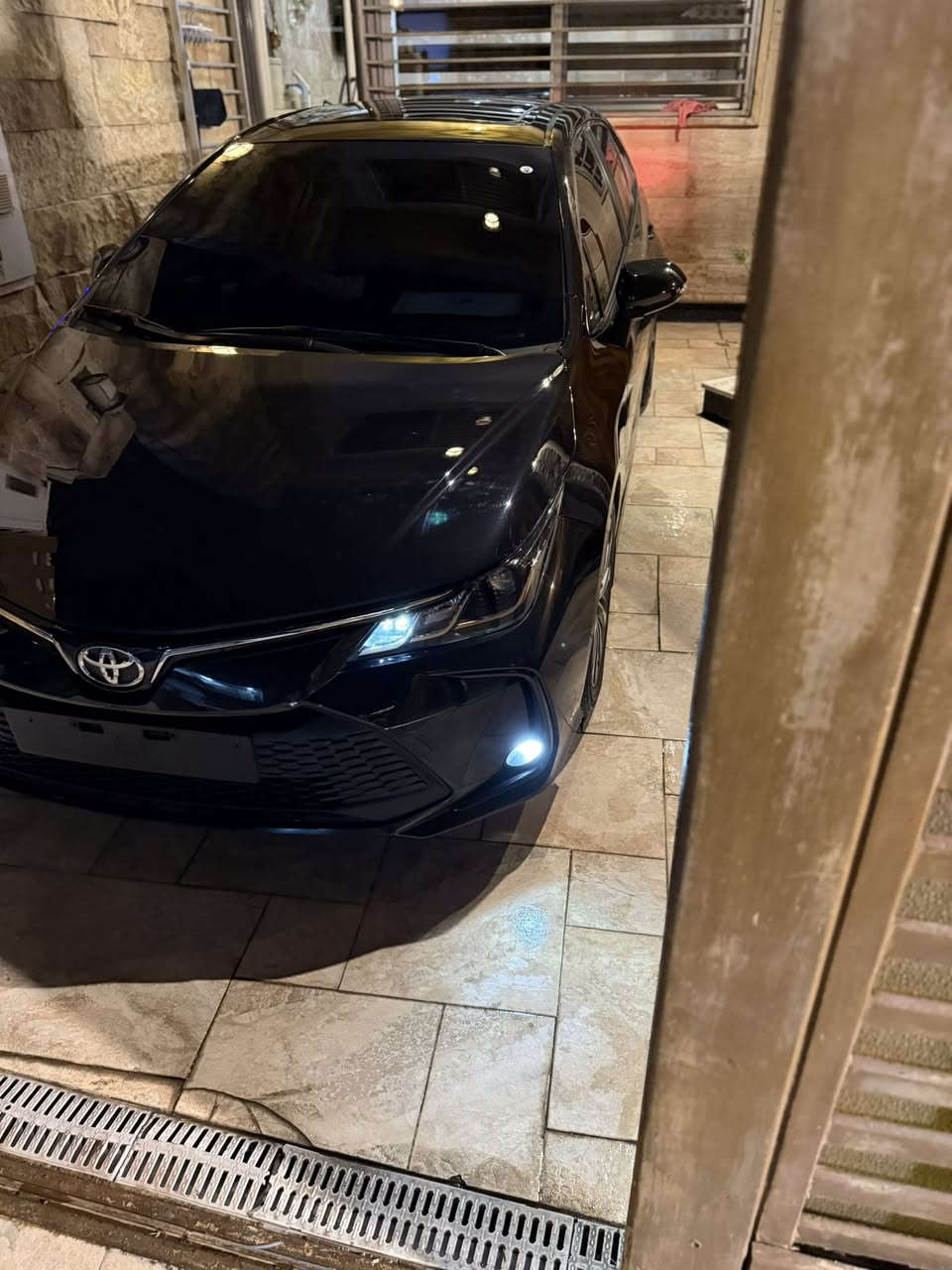 ﷽

‎‏‎.سلام عليكم اخوان 

كورلا  لون اسود ملكي 

_____🔝_____فوول فوول مواصفات ❇️

ملاحظات:-
سيارة كلش حلوة نظيفة مرتبة جديدة 
كل جسمها بشرط 
مابيها مصرف دينار 
كير محرك بشرط
تايرات وياله عليه حجم ١٧ لكزس ES
سنوية رقم كلشي جديد 
تضليل سنة كامله جديد🏴 
تحويل مباشــر
مواصفات فول 🌟
سلايد
داخل قرميدط اصلي  
كشن جلد 
ستيرن كهرباء 
عليه ارضيات اب ١٥٠ 
سترين خياط نفس لون كشن 
وبعد وبعد…..
السيارة كاملة من كل نقص  
وكلشي بيها جديدة ولوك💫
سعر ١٧٧ وبيه مجال للشراي 
مكان بغداد  
رقم هاتف ☎️ 
***********
_____________________
