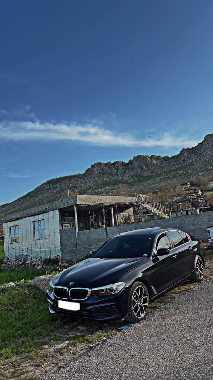 BMW 2017 خلیجی
530i

بێ بۆیاخ 
۱۲۲کم رۆشتوە
رادار
گێچ دیجیتال ۳ مۆد
ناو قەیسی
کوشن کارەبا
سڵاید
سپۆرت پڵەس ـ ئیکۆنۆمی ـنۆرمال
لایت ATF
گێر مەکینە  کارەبای بە شەرت
سعری۲۲۹ مەجالی زۆر زۆر کەم 
***********☎️ السليمانية, العراق
