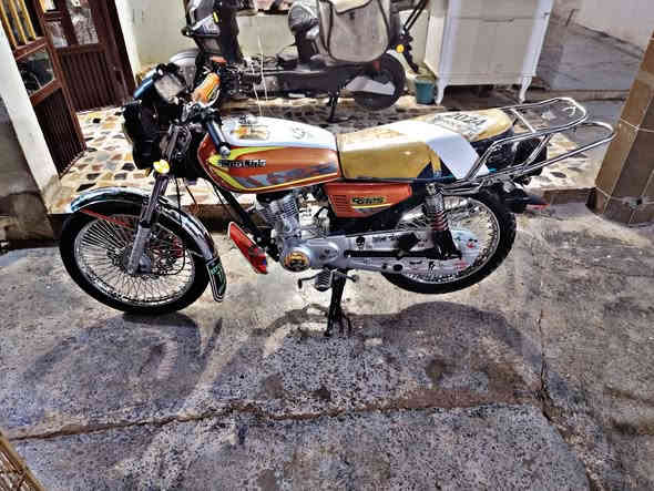 س ع ماطور اربعه كير سونيك الأصلي باب اول نضيف كلش محرك كير كهربائيات دشبول إلكتروني كامل شغال مابي اي نقص جاهزه الدرجه موديل 24 الشراي يجي خاص رقم موبايل *********** المو شراي لا يكسر بل سعر
