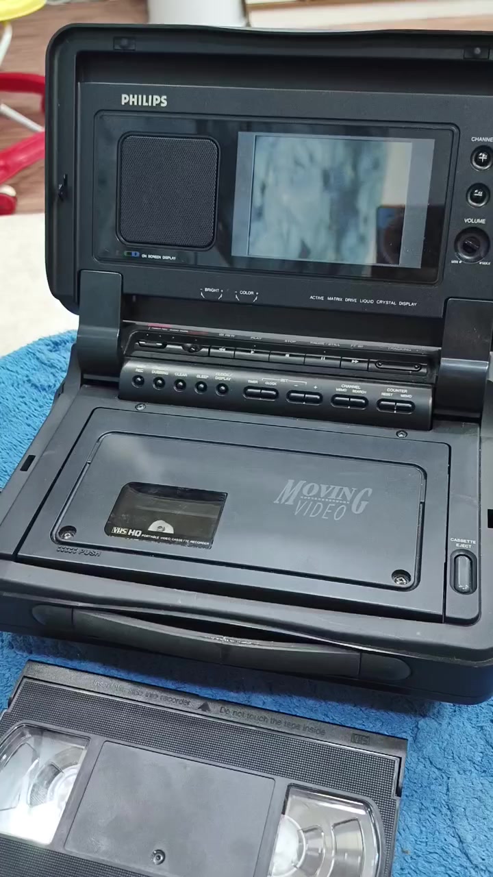 للبيع فيديو vhs نضيف جدا


**إذا كنت صاحب هذا الإعلان وتريد حذفه لأي سبب، رجاءا أرسل رسالة إلى الدعم الفني**
