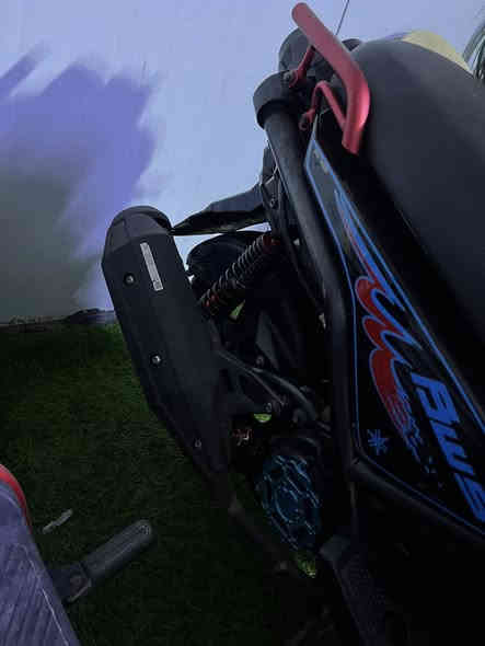 السلام عليكم يكنس جبلي بلادي تنزيل رمبه الدراجه خير من الله نقصها واير مال بريك الخلفي وبيها شخوط ناعمه بل كفر الأمامي  عنوان مدينه الصدر ***********
