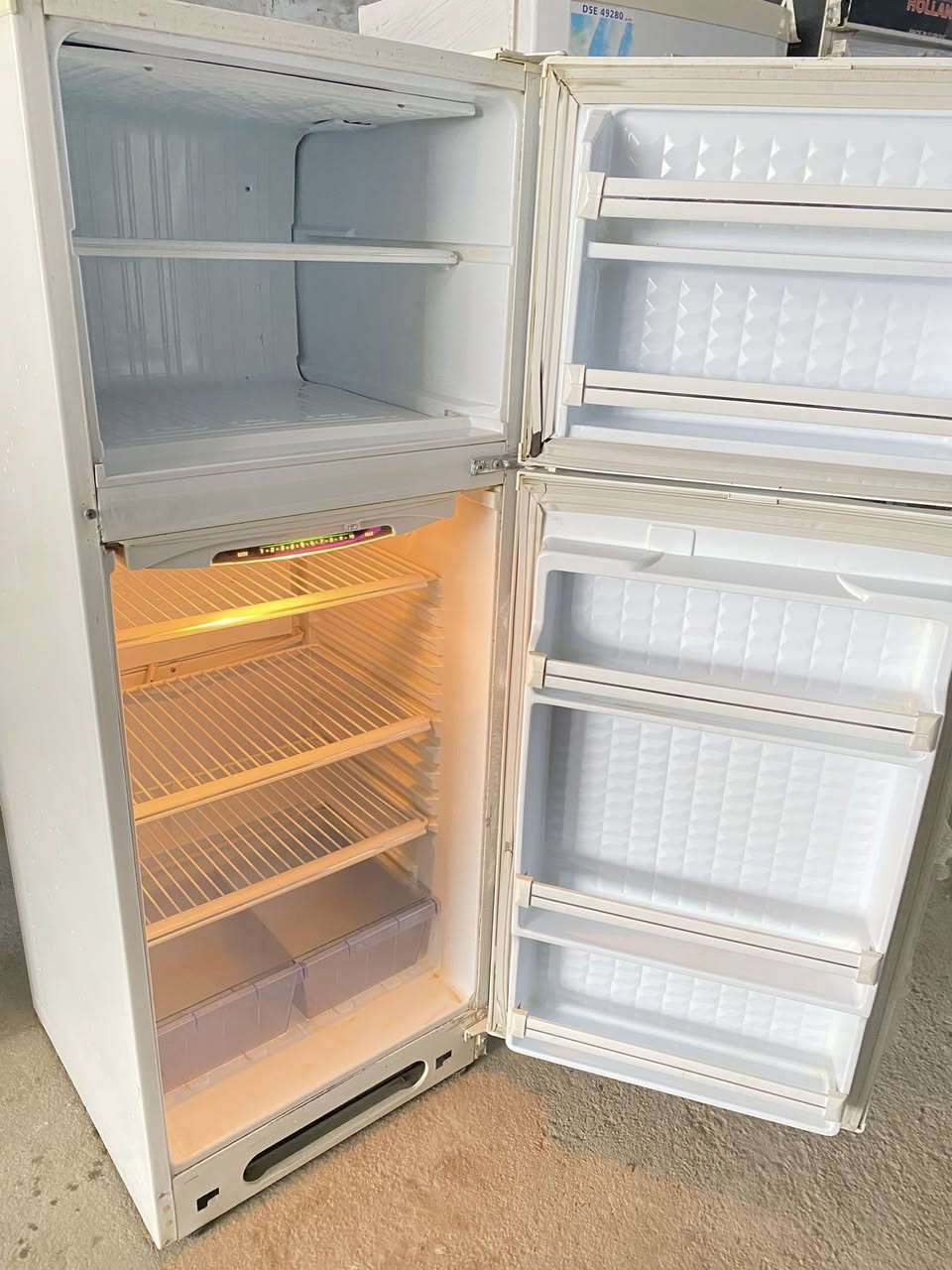 اللهم صلي على محمد وآل محمد
وصلتنه ثلاجات كونكور صنع فرنسا درجه أولى على الفحص وضمان 
اسعار جداً مناسبه وجميع القياسات موجوده 
العنوان الحمزه الغربي العلاك مجاور معمل مياه الباخره 
***********
