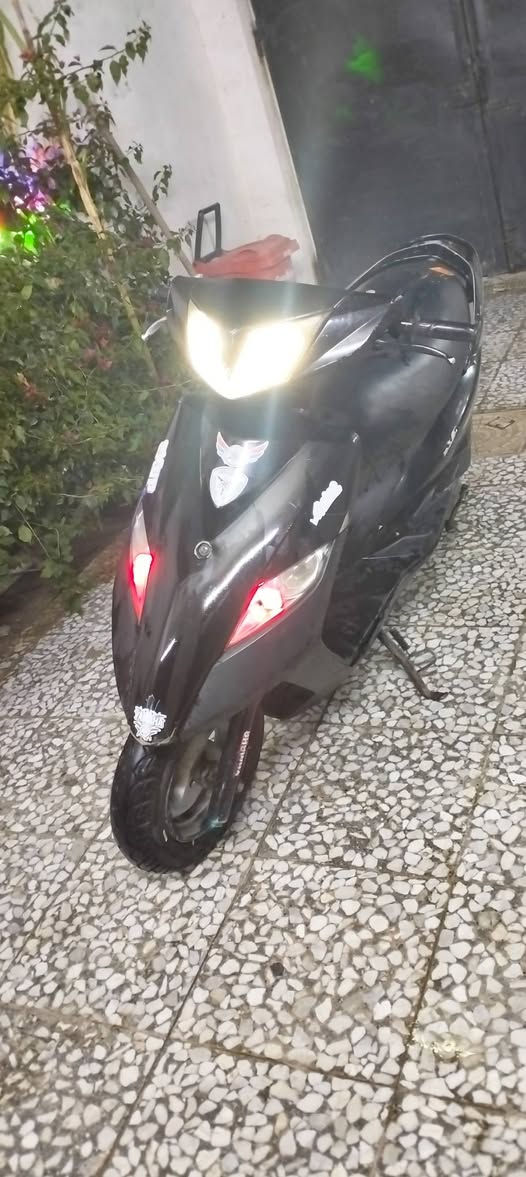 دراجة ماكس ثعلب سلف هندر محرك حلو شلعه السعر 350 مكاني حي السفير قريب ع العبيدي رقمي ***********
