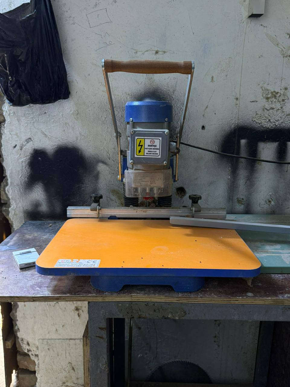 معمل اللمنيوم كامل مع ملحقات مع المطبخ hdf بسعر مناسب للأستفسار اتصل على الرقم ***********
