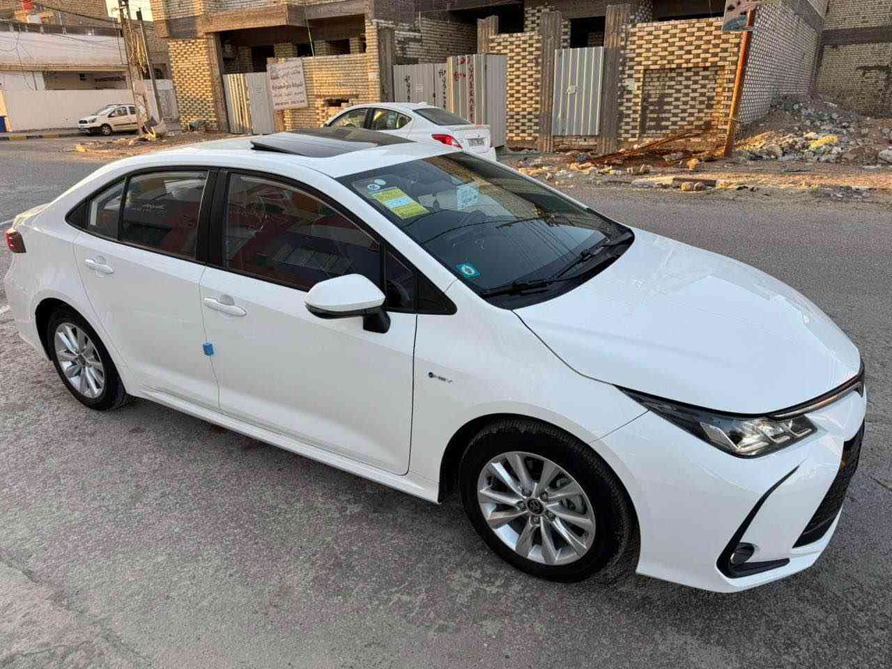 للبيع كورلا هايبرد 2025
 ماشيه 18km 
 فول مواصفات  سلايد فتحة سقف 
🔻مواصفات🔻
بصمة
فتحة
دخول ذكي
كامره خلفية
رادار
ابل كار بلي
نظام هيتر مارية جانبيه 
نظام تحكم ستيرن
نظام تحديد مسار
توقف ذاتي
اوتو هولد
جام اوتو
قطعتين تبريد
شاشة ديجيتل
شاشة كبير
تحكم اوامر صوتيه
كشنات جلد
سايد بريك بصمة
3 انضمة قيادة (ايكو،نورمال،سبورت)+الهايبرد
 
مكان النجف للأستفسار: 
 للتواصل *********** النجف, العراق
