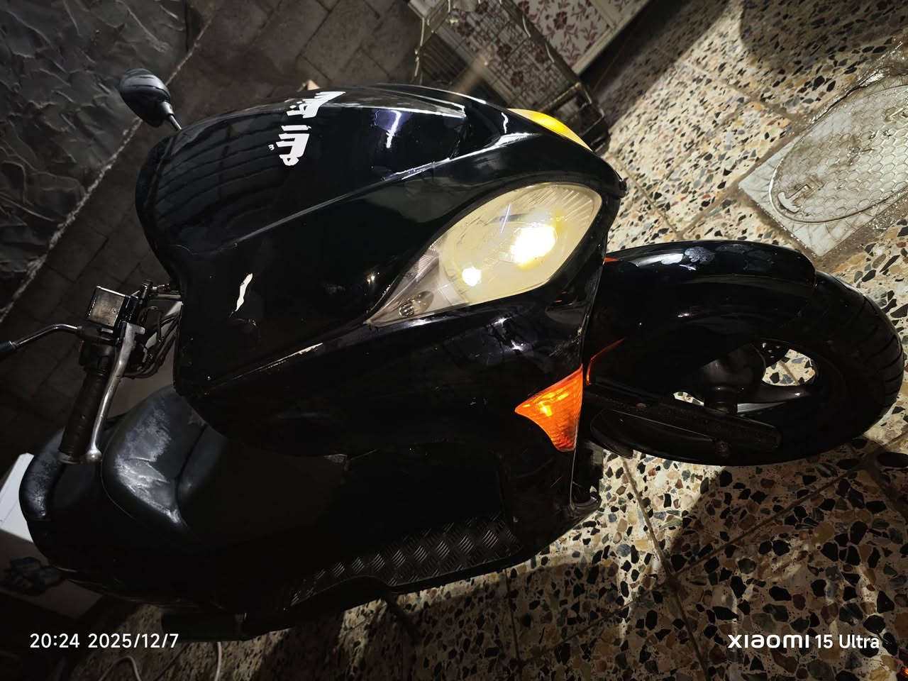 السلام عليكم دراجة فوزرة 08
دراجة خير من الله شلعة ومعدل ١٢٠ 
دراجة فول نظافة دهن كله موتول 
بس بيها كفرات شوية مشخطة 
دراجة ولا غلطة تاخذها تترحملي
السعر ٩٠٠ وبيها مجال بسيط 
الدراجة ما متعبها أبد على گد روحتي للشغل وارجع 

ملاحظة : قبل كم يوم بدلت فيتبم وقاعده فيتم وملف اصلي ملاحظة اصلييييي كله اصلي وبي ضمان


**إذا كنت صاحب هذا الإعلان وتريد حذفه لأي سبب، رجاءا أرسل رسالة إلى الدعم الفني**