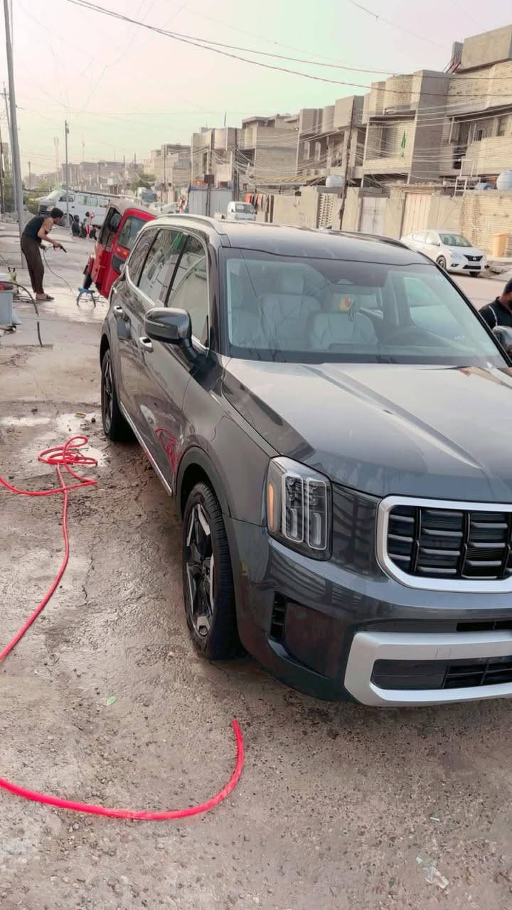 كيا تيلورايد S 2024 وارد امريكي مكفوله كفاله عامه
رقم بغداد حره تحويل مباشر  
عداد المسافه : 12 الف k
حجم المحرك : 6 سلندر 3800 
الضرر : كلين ويل امامي بدون ارباك مكفوله من الصبغ
المواصفات S المعروفه 
- بصمة تشغيل وابواب - ⁠تشغيل عن بعد 
- ⁠رادار مانع تصادم امامي جانبي خلفي
- ⁠كراسي منفصل سياحي VIP 
- ⁠- ⁠مقاعد جلد كهرباء - ⁠مقاعد تدفئه 
- ⁠سقف بدون فتحه- ⁠قياده اليه - تحديد مسار 
- نقاط عمياء - تبريد 3 قطع - 7 راكب 
- ⁠شاشة دجتل متصل - بكلايت خلفي لد 
وباقي المواصفات المعروفه 
السعر285 ورقه قابل لتفاوض
📞 ***********
🏢
