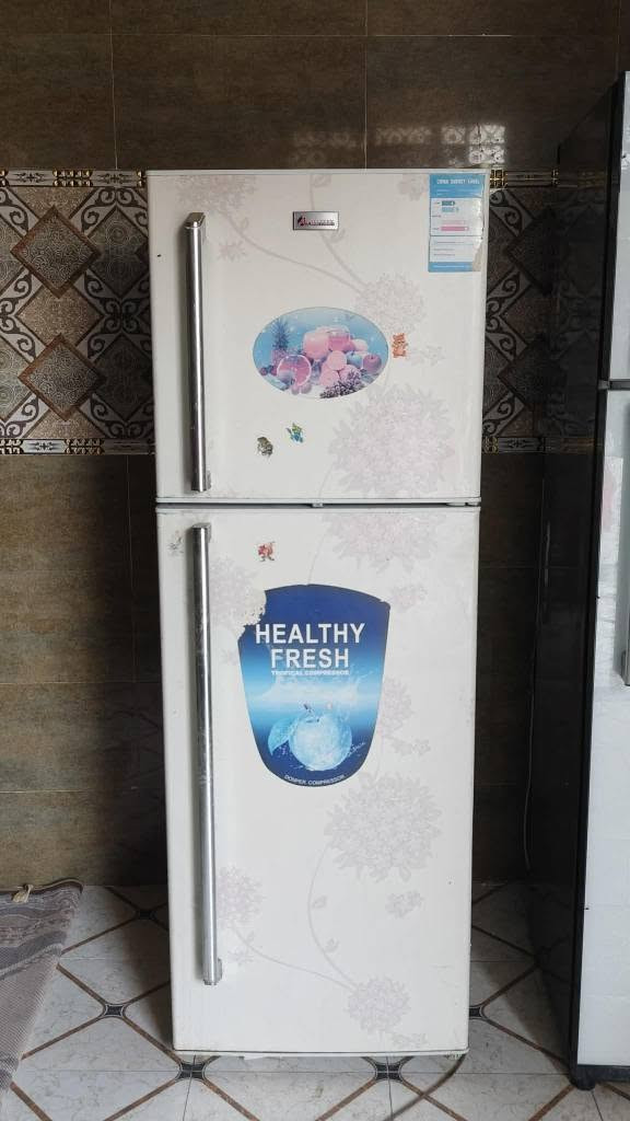 ثلاجة المتين للبيع حجم ١٦ قدم عل فحص شرط تجميده والتبريد فول سعره ١٣٠ اوبيه مجال النجف, العراق


**إذا كنت صاحب هذا الإعلان وتريد حذفه لأي سبب، رجاءا أرسل رسالة إلى الدعم الفني**