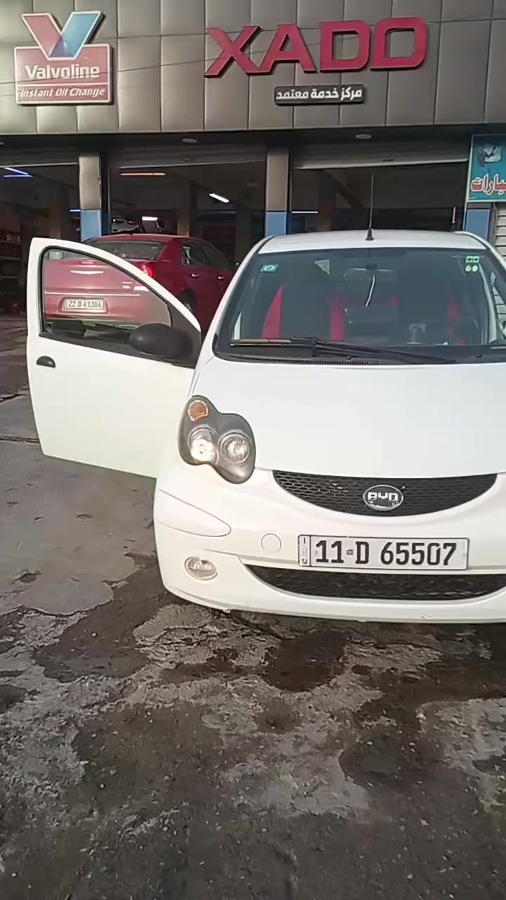 السلام عليكم بي واي دي للبيع اف جي 2011 خير من الله سعر 37/////////***********
