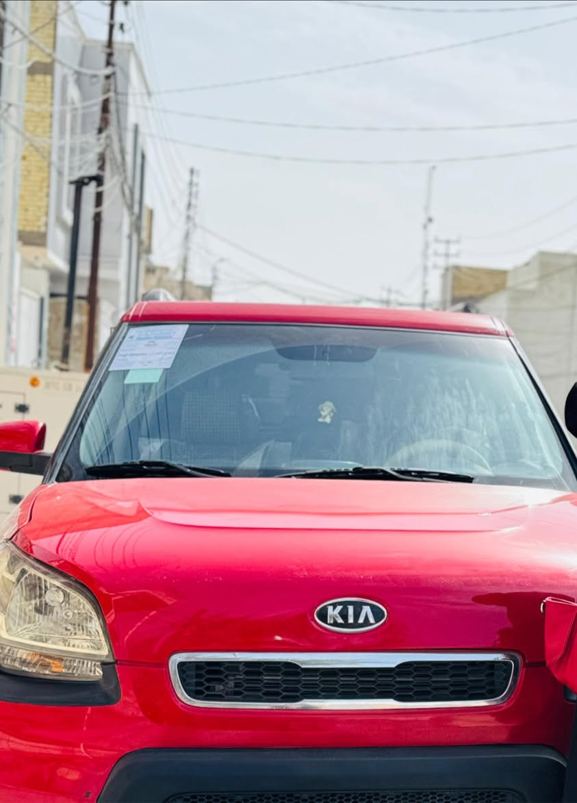 صول اللون احمر
المديل 2011 
خليجي مكفول من. الضربه والتبديل 
سبيرها مانازل 
مكينتها بالجيس 

تبريد حداددية كلة 1/1 
105


**إذا كنت صاحب هذا الإعلان وتريد حذفه لأي سبب، رجاءا أرسل رسالة إلى الدعم الفني**