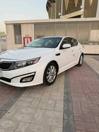 اوبتيما للبيع وارد امريكي موديل 2015 بيه 3قطع ومعلايه كازكت استفسار ات...