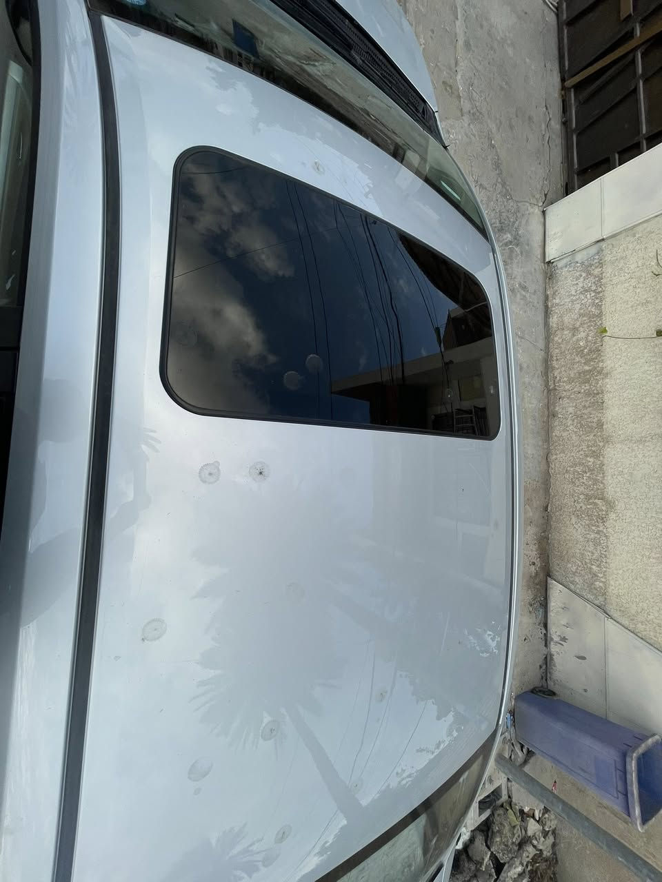 السلام عليكم اخوتي عندي كورلا موديل2017 خليجيه بيه جاملغ الايمن وربع البنيد مصبوغ فقط السياره فول بصمه فتحه بصمه ابواب مري شفط اشاير بلمري محرك 2000 السياره حيل حيل نضيفه الف متصرف عليه 
رقمي***********
السعر160 وبيه مجال للطيبين مع كامل احترامي للجميع🤍
