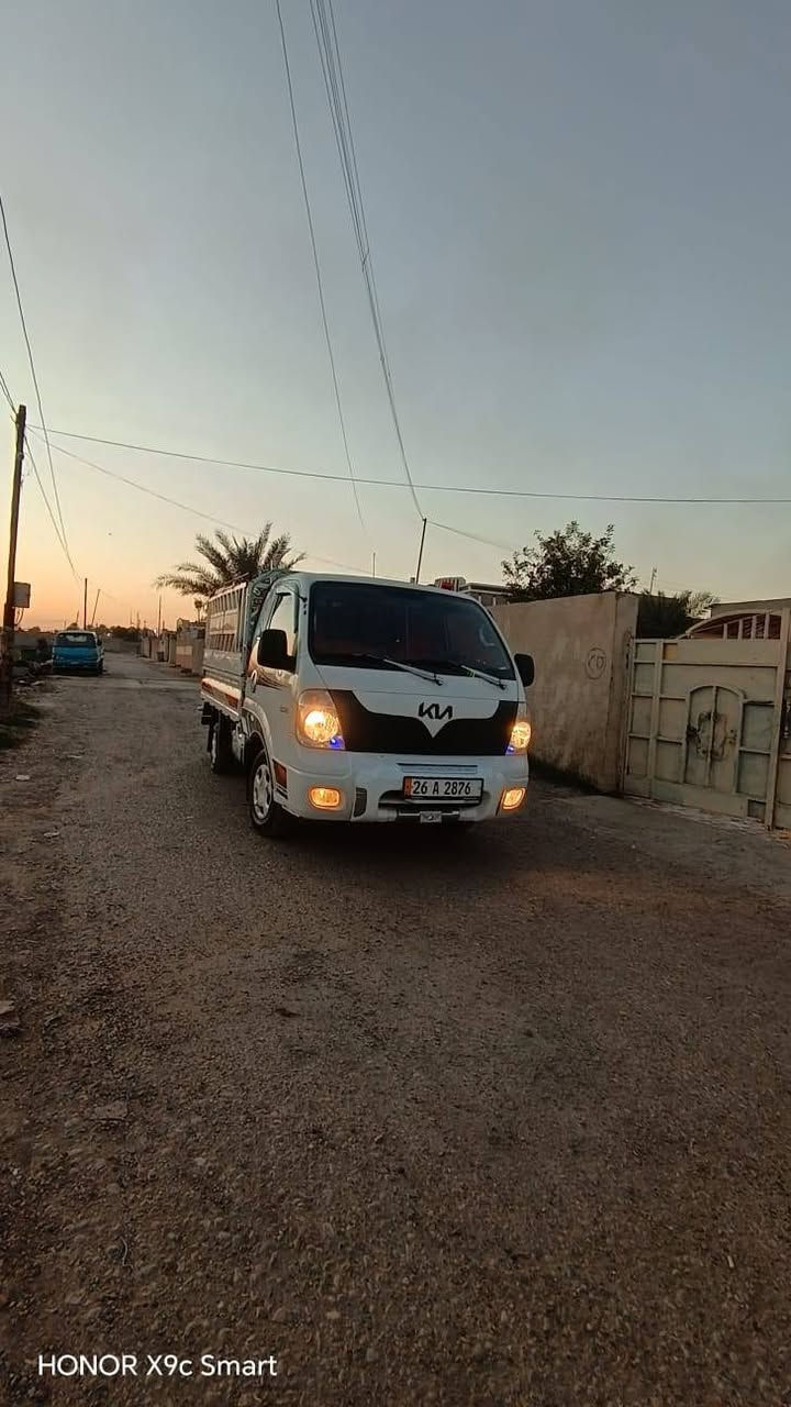 يالله    سلام عليكم لبيع كيه موديل 2009 رقم صلاح الدين  بسمي سنويه ال30 تحويل مباشر سياره بلاديه فقط  دوسات تكحيل مكينه كير شاصي رقم شاصي مكفول  كهربائية كلهة شغالة صدرامامي وخلفي جديد دوشمه جديده  سياره وضع شركه المكان اطراف التاجي لاتصال ***********
