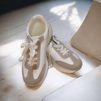 سنيكرز • مريحة طول اليوم • قماش متين