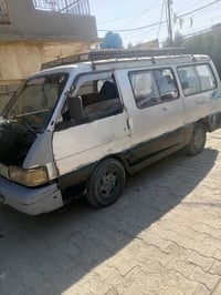 مراوس • سيارة صغيرة • بغداد