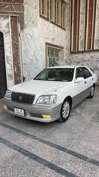 ٢٠٠١ • رقم بصره • ستيرن كهربائي