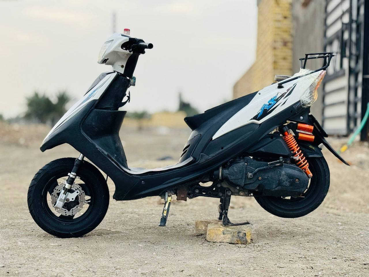 للبيع 
السعر 750وي التزويد 
بدون تزويد 600 .


**إذا كنت صاحب هذا الإعلان وتريد حذفه لأي سبب، رجاءا أرسل رسالة إلى الدعم الفني**