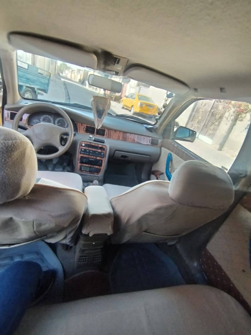 السلام عليكم سمند موديل 11تكسي سيارة مال واحد يريد يعش على باب الله بيها سيارة حلوه وجهازه كبل للشارع ورخيصه كير محرك تخم تاير وحدايه ودبلات امامي وخلفي ولويات جديدات العنوان الديوانيه الحمزة الشرقي الاستفسار على الرقم وبي واتساب ***********
