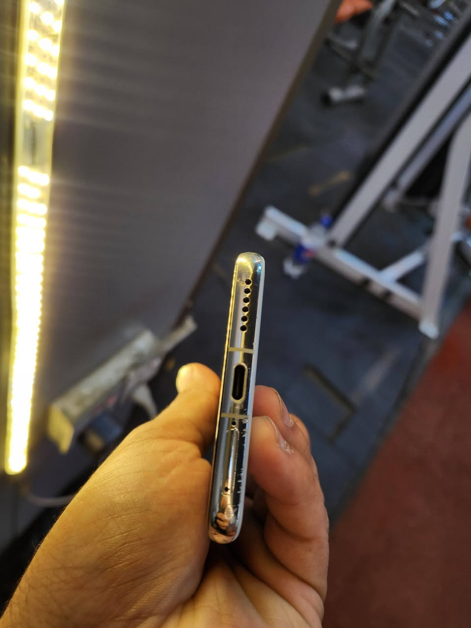 هواوي p60 pro 
ذاكره 256 رام 8 
معالج sn 8 gen 1 
ببجي مبايل 90 فريم 
كاميرات لا يعلى عليها 
لكاميرا: خلفية ثلاثية 48+48+13 م.ب. / امامية 13 م.ب.
لبطارية: 4815 مللي أمبير
الجهاز فقط بدون ملحقات
مكفول من كل عطل او خلل 
عنواني بغداد مدينة الصدر 
توصيل فقط باعتماد مادزه توصيل هيج


**إذا كنت صاحب هذا الإعلان وتريد حذفه لأي سبب، رجاءا أرسل رسالة إلى الدعم الفني**