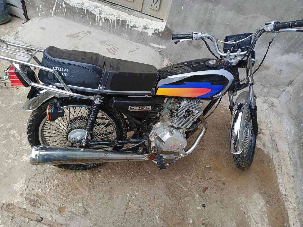 لبيع كلك موديل 22 دراجه حلوه محرك مامفتوح سعر 350 نجف رضويه ***********
